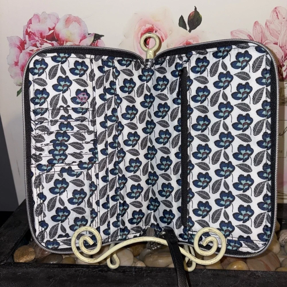 Vera Bradley euc vera